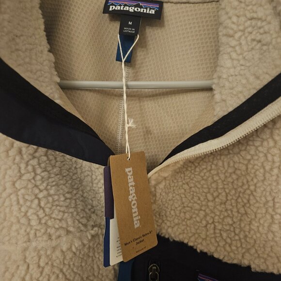 Patagonia Men's Classic Retro-X Fleece Jacket, White, Sz M - Picture 4 of 6
